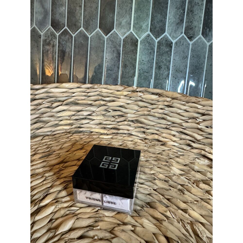 Mini Prisme Libre Illuminating & Color-Correcting Loose Powder - 3 Viole Rose